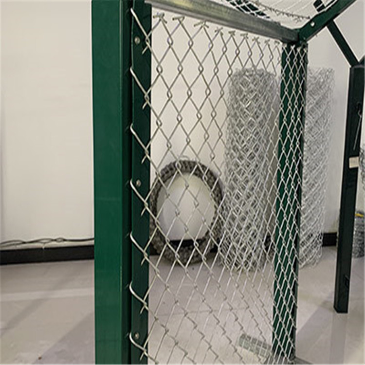 江蘇鋁包鋼機(jī)場(chǎng)護(hù)欄